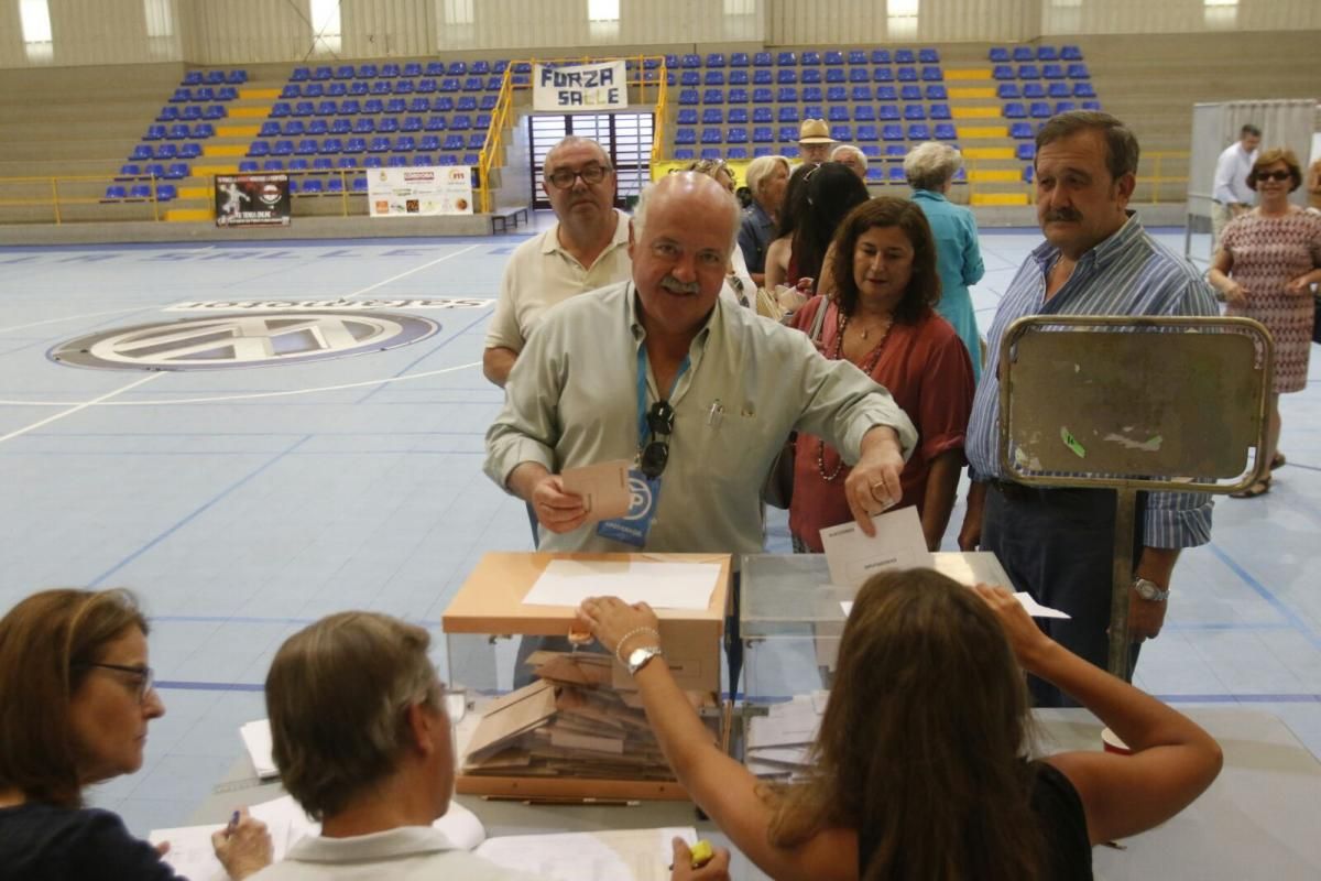 FOTOGALERÍA / Los cordobeses votan