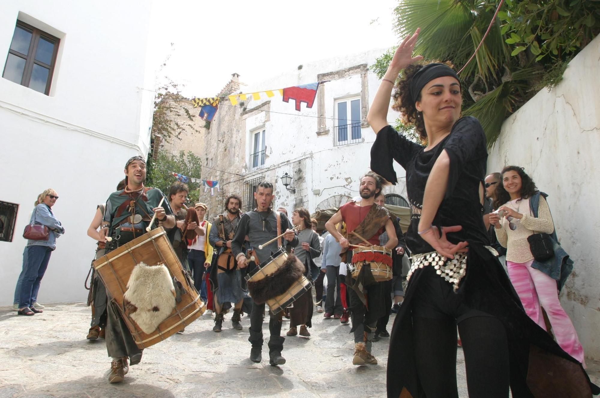 Edición de 2004 de la Feria Medieval de Ibiza.