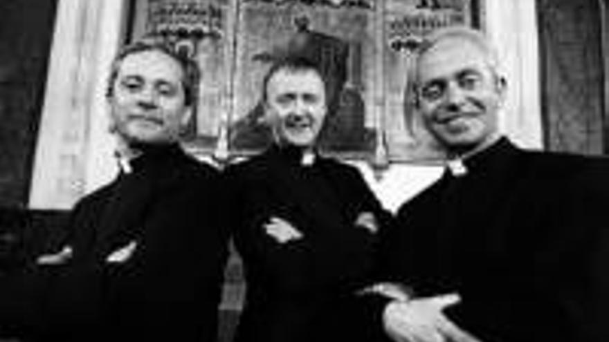 Francia se sube a la ola de los sacerdotes cantantes