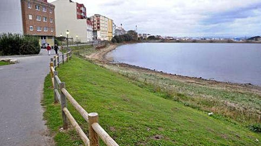 Vista del embalse de Meicende.