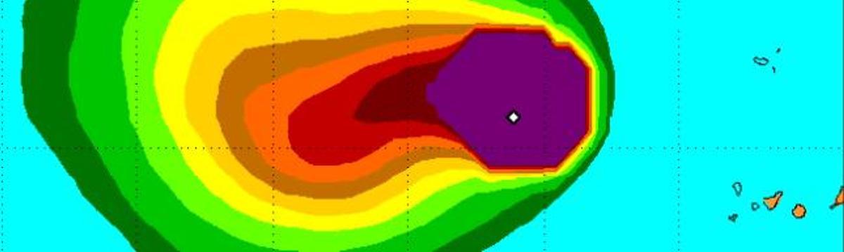 Imagen del Centro Nacional de Huracanes de Estados Unidos, con Nadine al noroeste de Canarias.