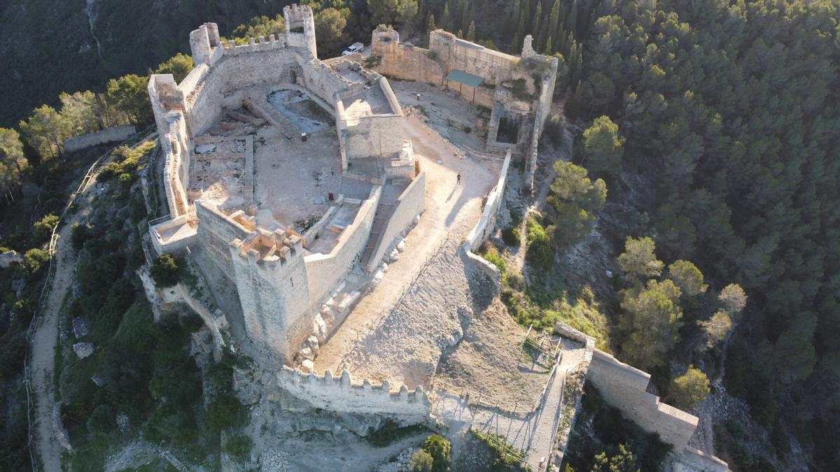 Foto aérea de la zona del Castillo de Xivert.