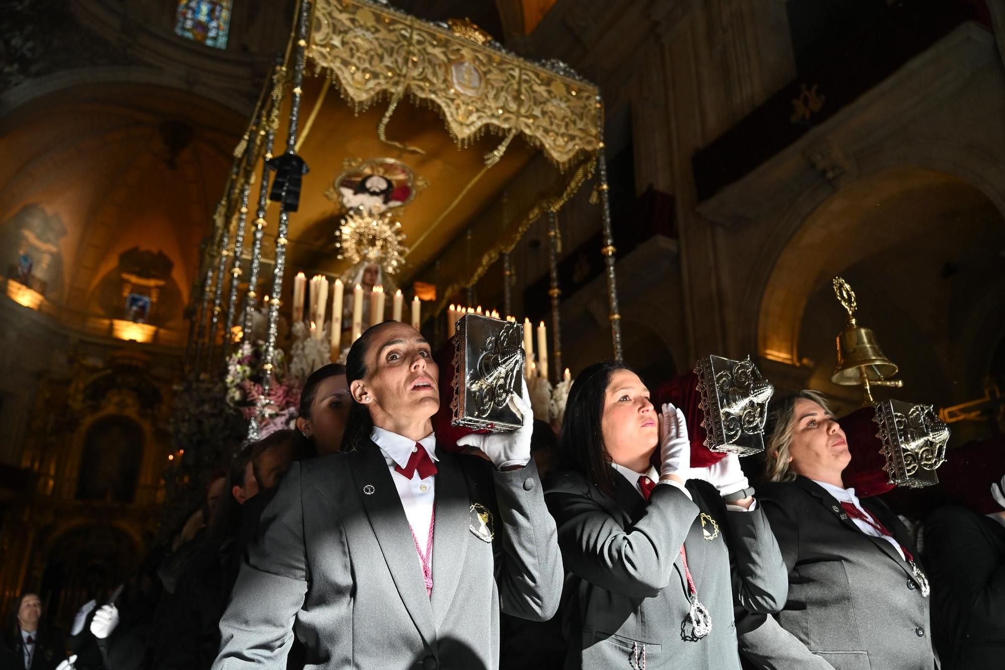 Las mejores imágenes del Jueves Santo en Elche
