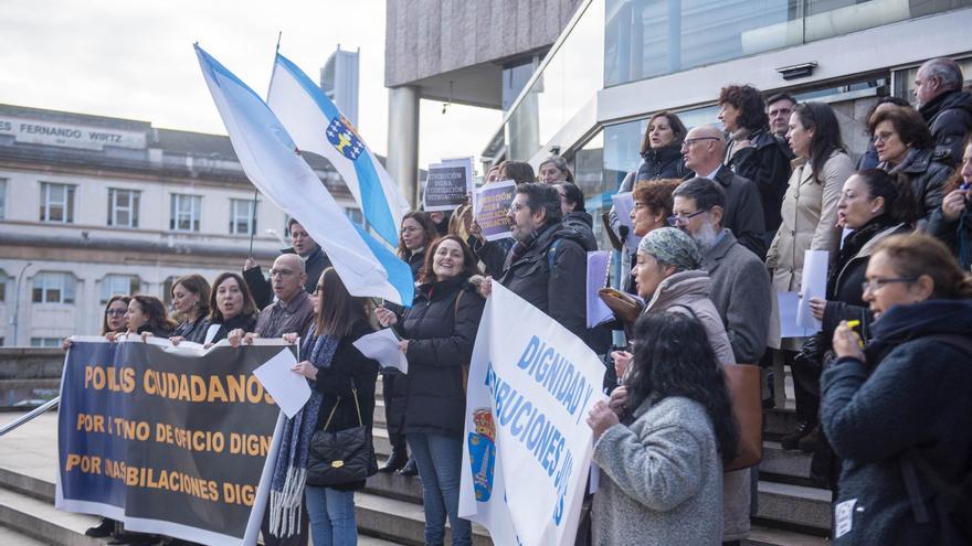 Protesta en A Coruña de los abogados del turno de oficio, en huelga