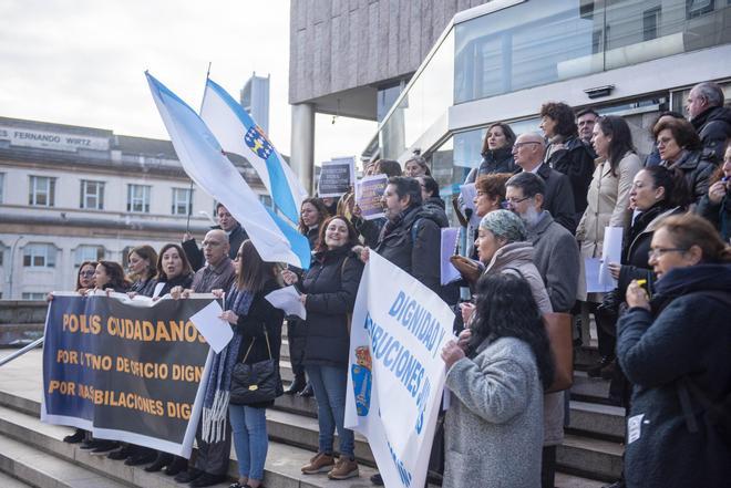 Protesta en A Coruña de los abogados del turno de oficio, en huelga