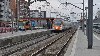 El robo de cable interrumpe a primera hora la R2 de Rodalies