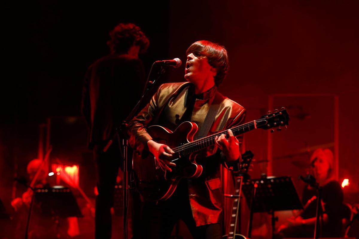 En imágenes | El Teatro Principal revivirá los clásicos de los Beatles con una orquesta sinfónica