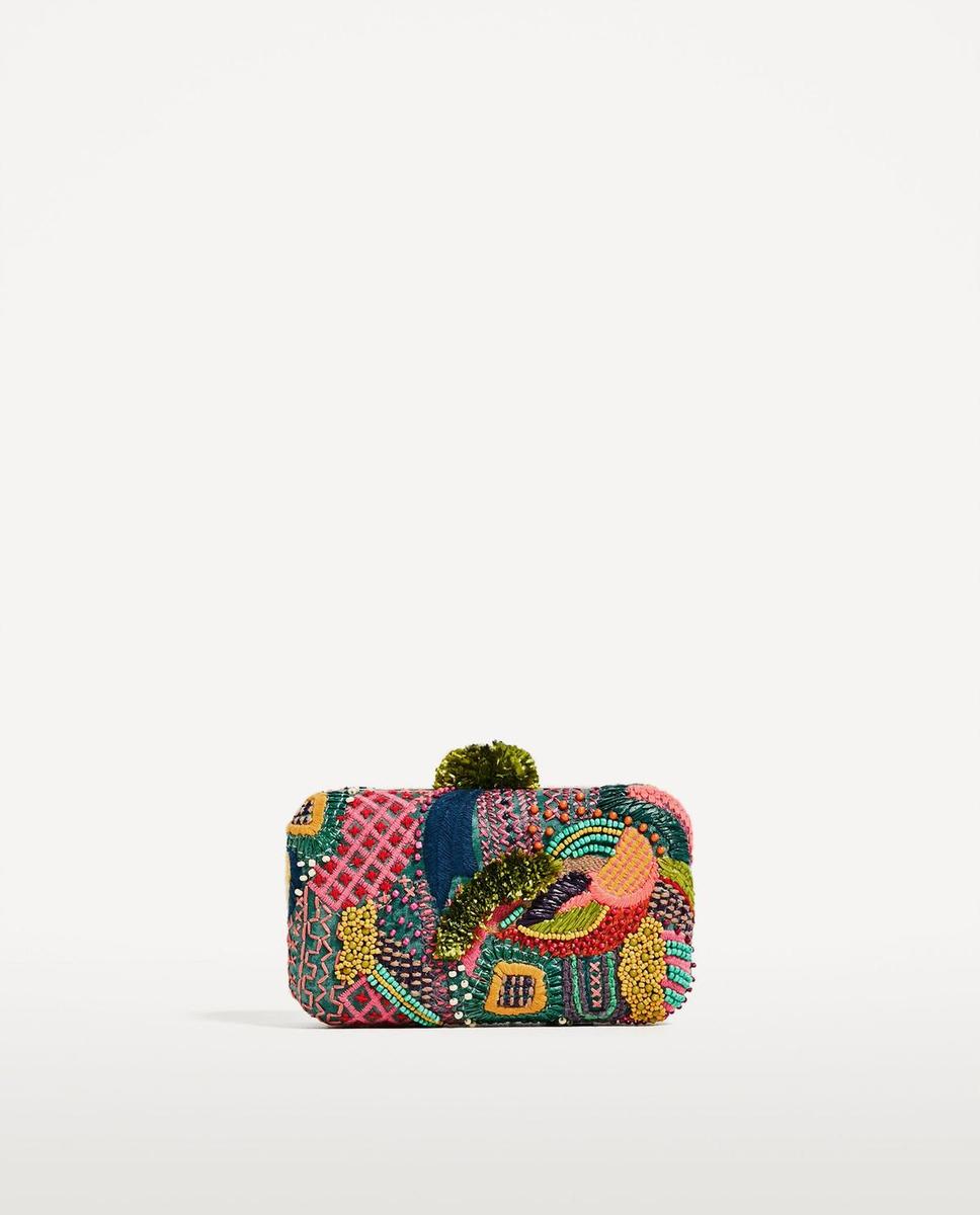 Los bolsos más 'frescos' de Zara: bolso de mano (29,95 euros)