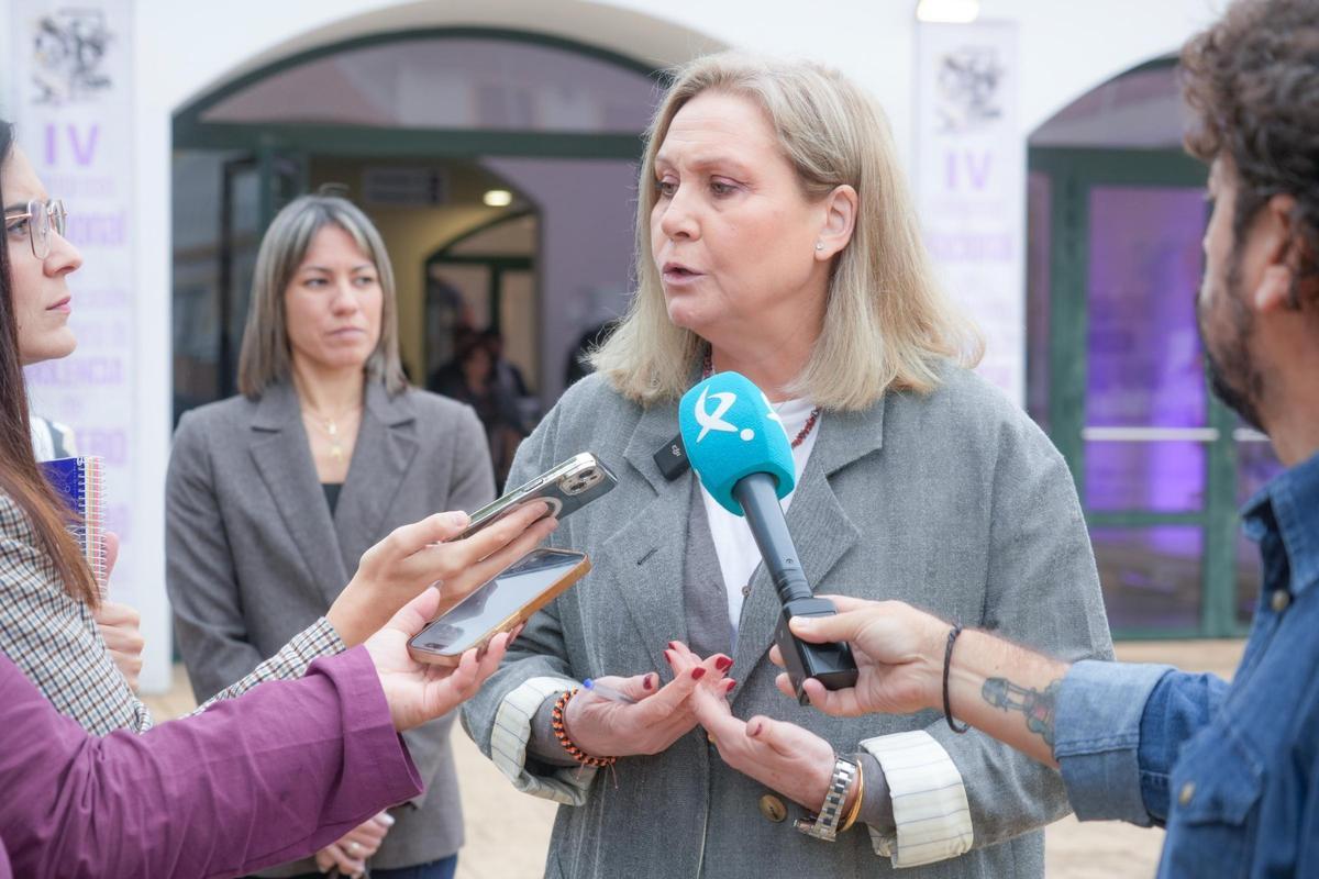 La secretaria de Acción Social del PP, Teresa Tortonda, presume de las políticas de igualdad de María Guardiola.