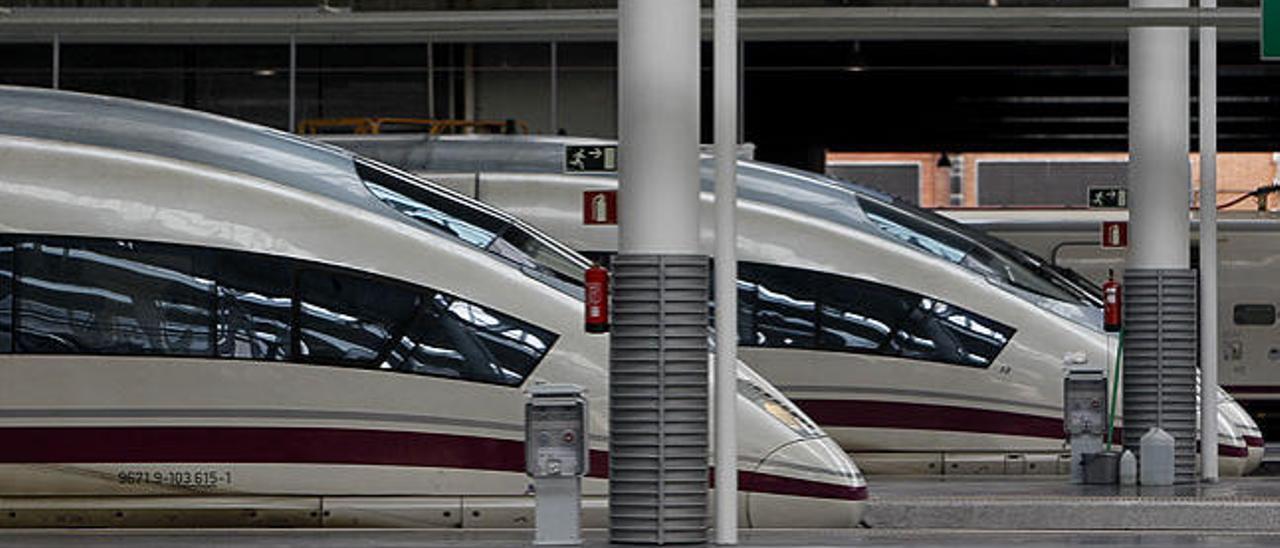 Trenes AVE en Madrid.