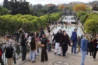 Córdoba llena de viajeros en la segunda jornada del puente