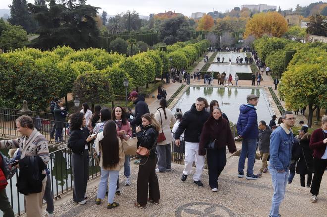 Córdoba llena de viajeros en la segunda jornada del puente
