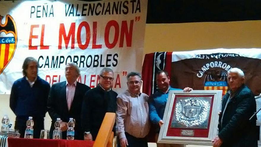 ´El Molón´ de Camporrobles celebró  su 25 Aniversario