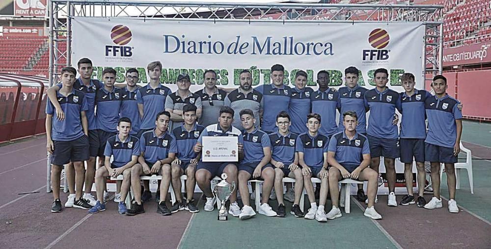 CAMPEÓN: Arenal. Cadete Segunda Mallorca