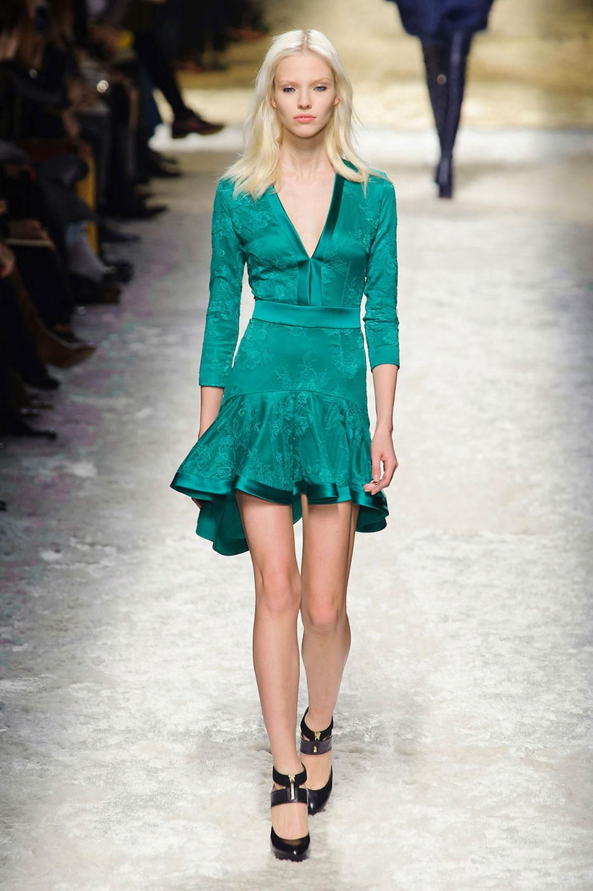 MFW: Blumarine Primavera/Verano 2016, mini vestido con falda de vuelo