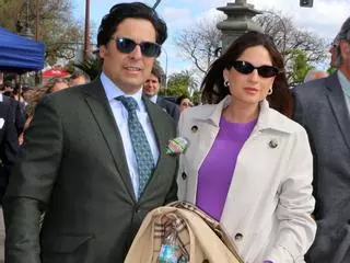 Lourdes Montes, recuperadísima, disfruta de su primer plan junto a Fran Rivera tras el nacimiento de su hijo Nicolás