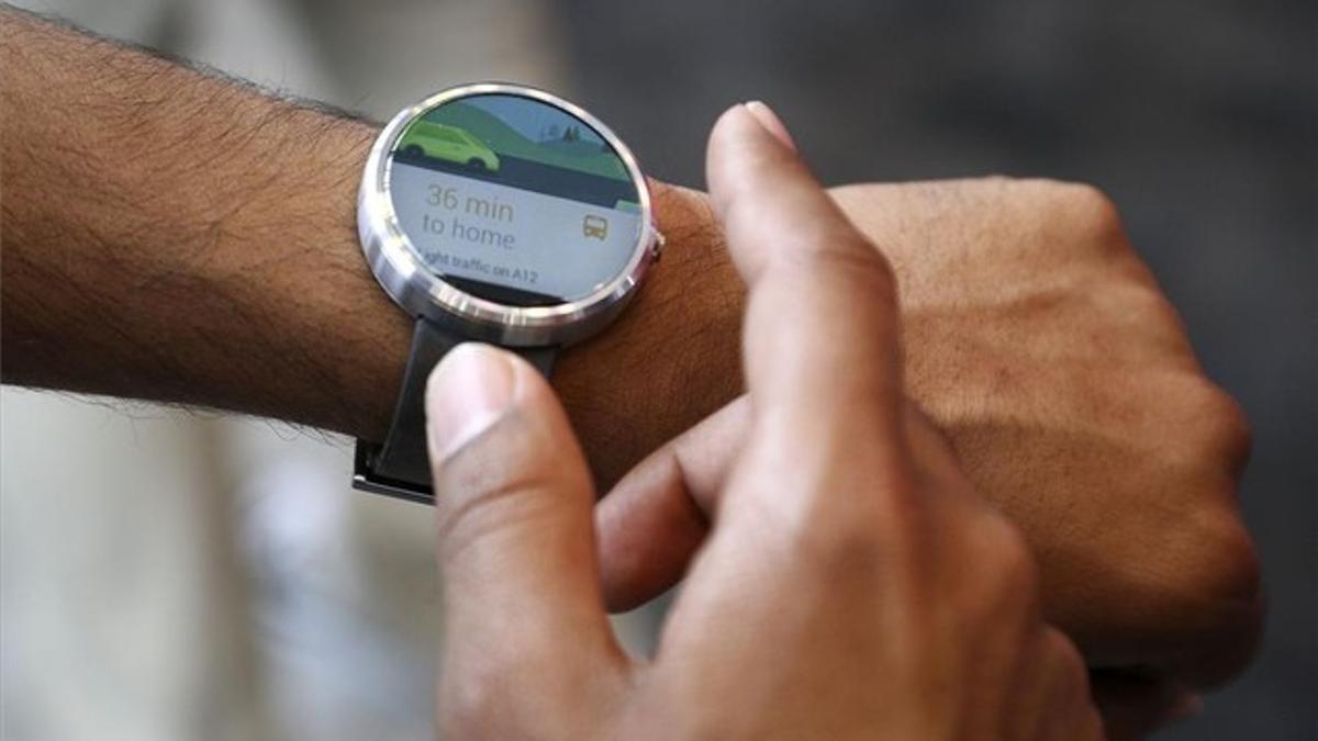 El reloj Moto 360 con Android Wear de Google.