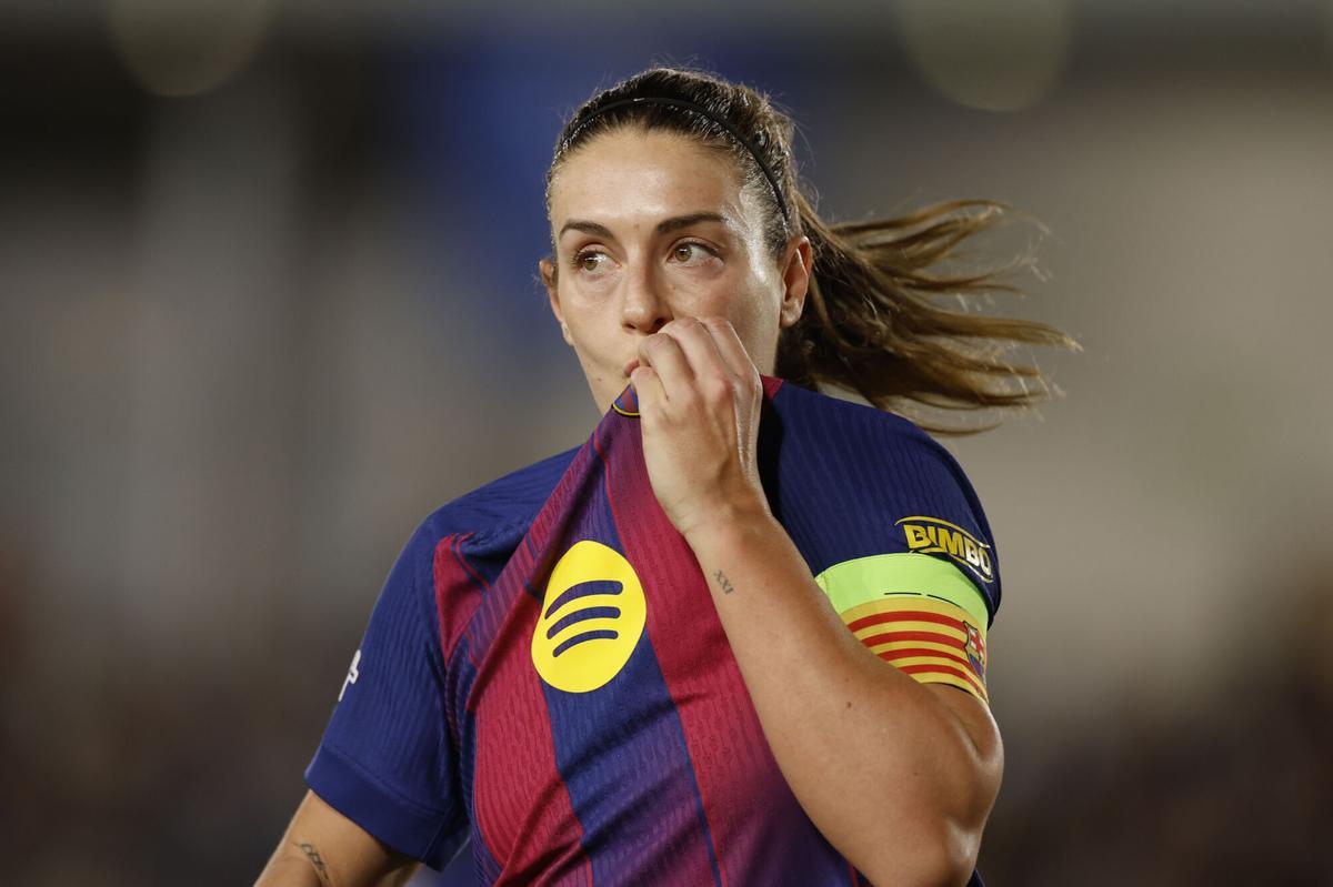 MADRID, 25/03/2026.- La centrocampista del FC Barcelona Alexia Putellas celebra tras marcar el 2-6 durante el partido de idea de cuartos de final de la Liga de Campeones femenina entre Real Madrid y FC Barcelona, este miércoles en el estadio Alfredo Di Estéfano, en Madrid. EFE/ Javier Lizón. real madridfemenino . barçafemenino. liga campeones femenina 2025/2026 real madridfemenino . barçafemenino. cuartos ida. accion. alfredodistefano