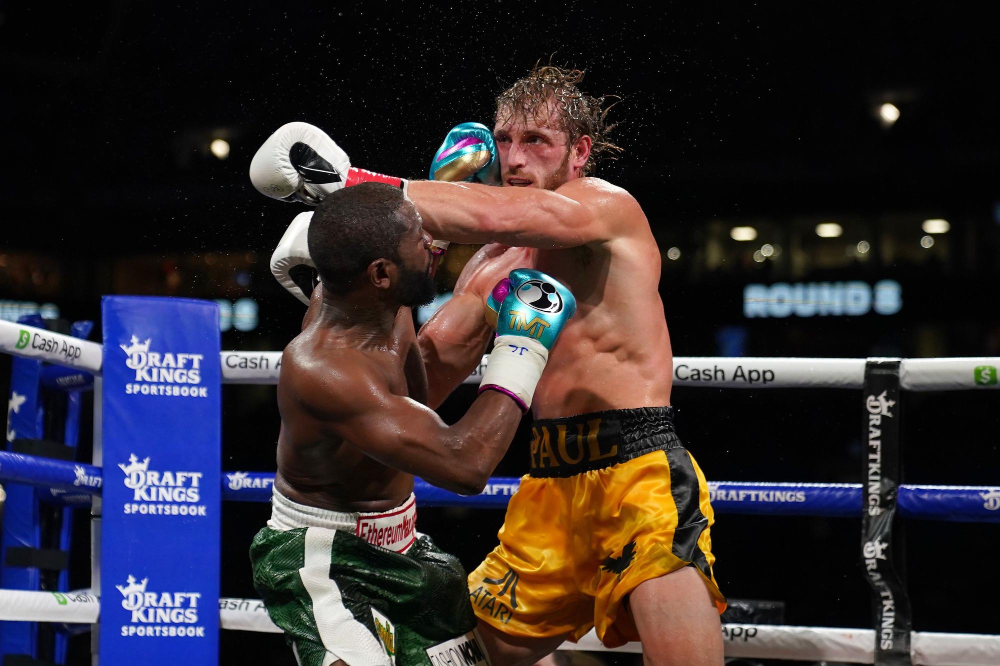 Combat de boxa entre Floyd Mayweather i Logan Paul