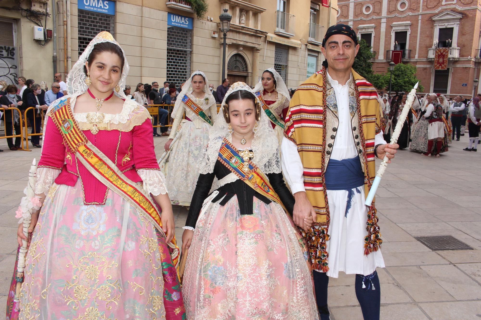 La fuerza de las Fallas en la Procesión de la Virgen (II)