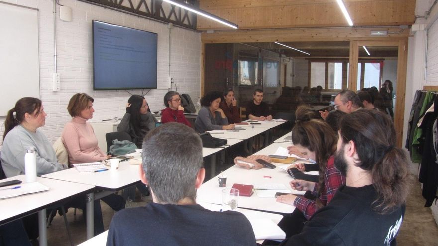 Els obradors compartits reclamen més visibilitat en una reunió a Artés
