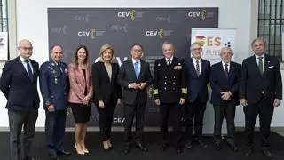La patronal valenciana propicia la inserción laboral de los militares