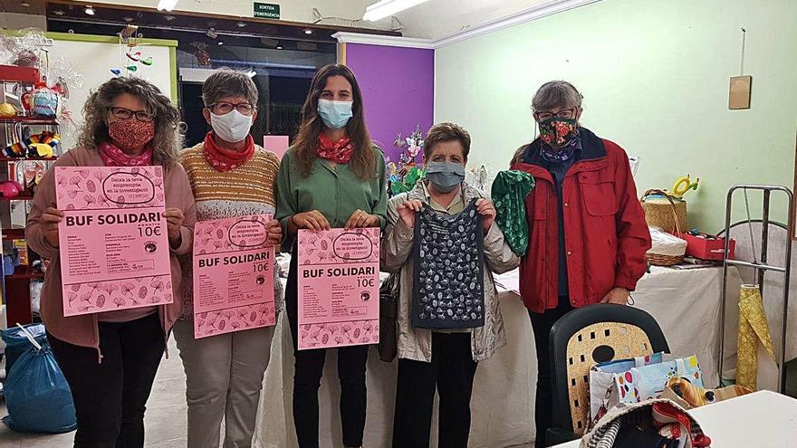 Gingko posa a la venda buffs solidaris per contribuir a la investigació del càncer
