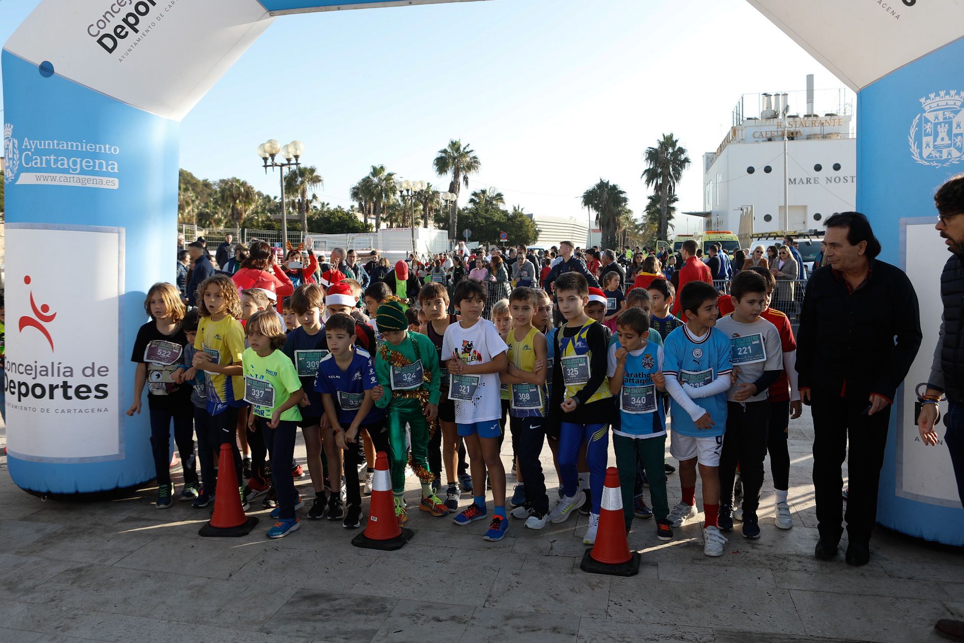 San Silvestre 2022 de niños en Cartagena