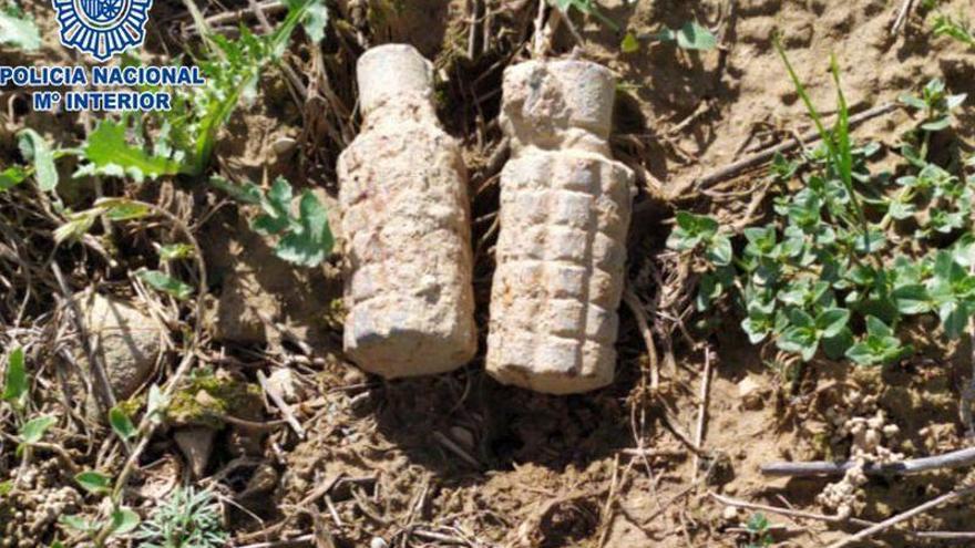 La Policía Nacional neutraliza dos granadas de la Guerra Civil encontradas en el camino de Fornillos