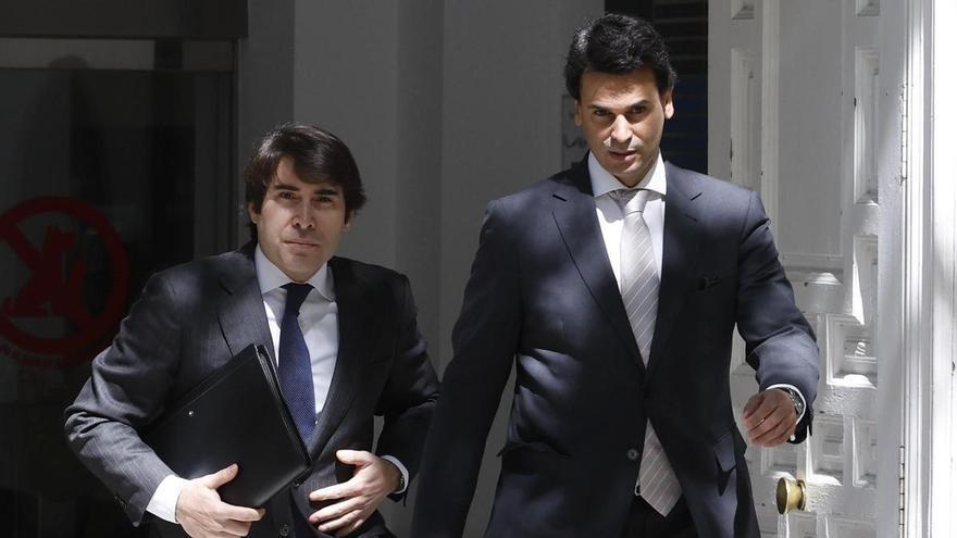 La jueza acerca al banquillo a la pareja de Díaz Ayuso por la comisión &quot;consciente y voluntaria&quot; de fraude fiscal y falsificación