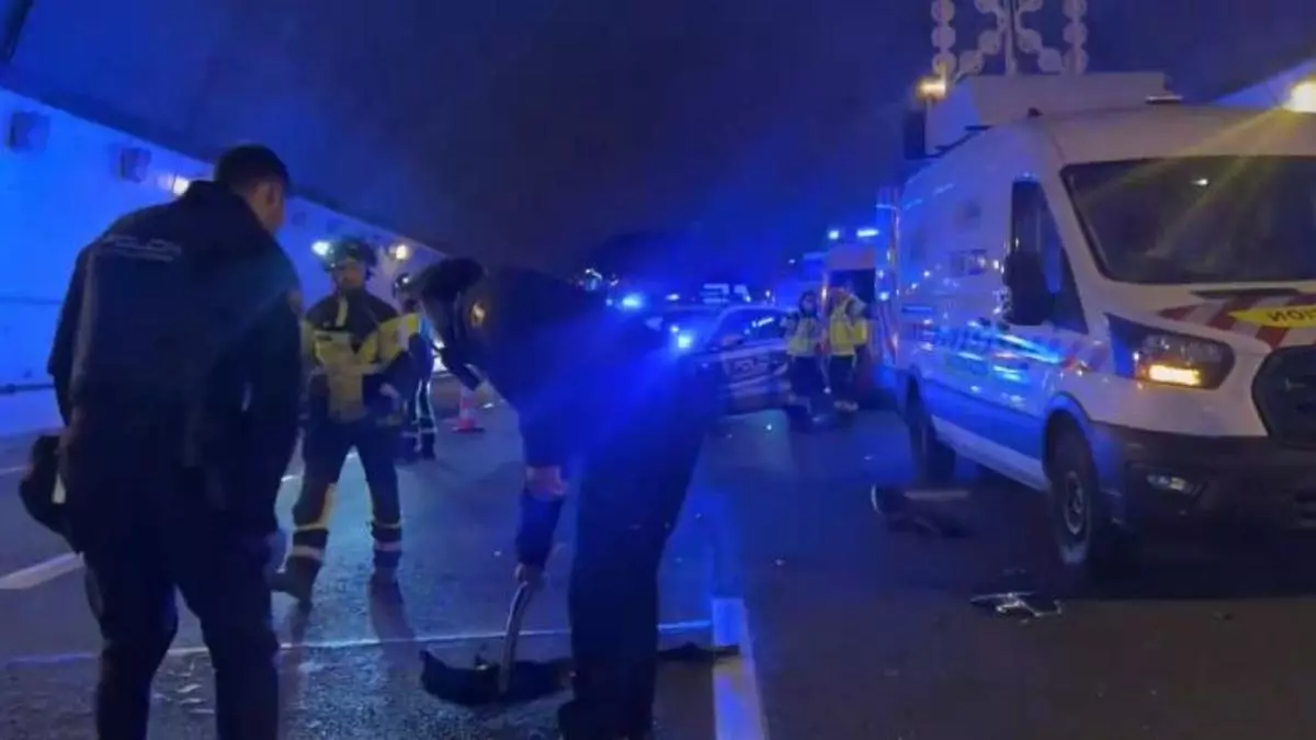 Muere un motorista en un accidente de tráfico en el túnel de la M-23 en Madrid