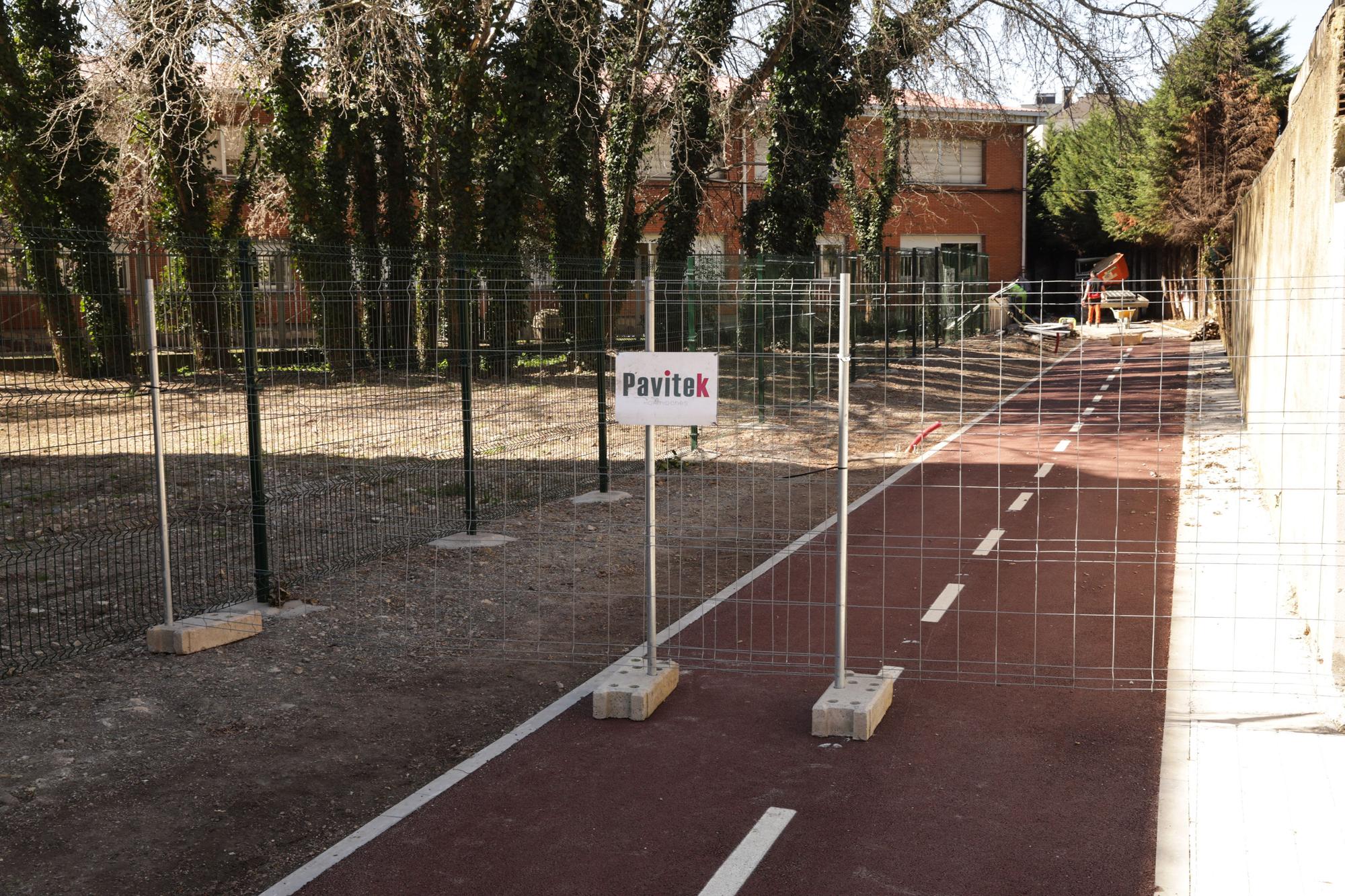 En imágenes: La rebelión crece en la calle Los Andes por el carril bici