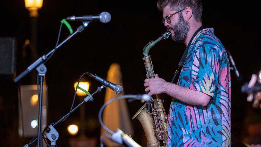 El saxo de Víctor Jiménez, en las noches de jazz de Palasiet