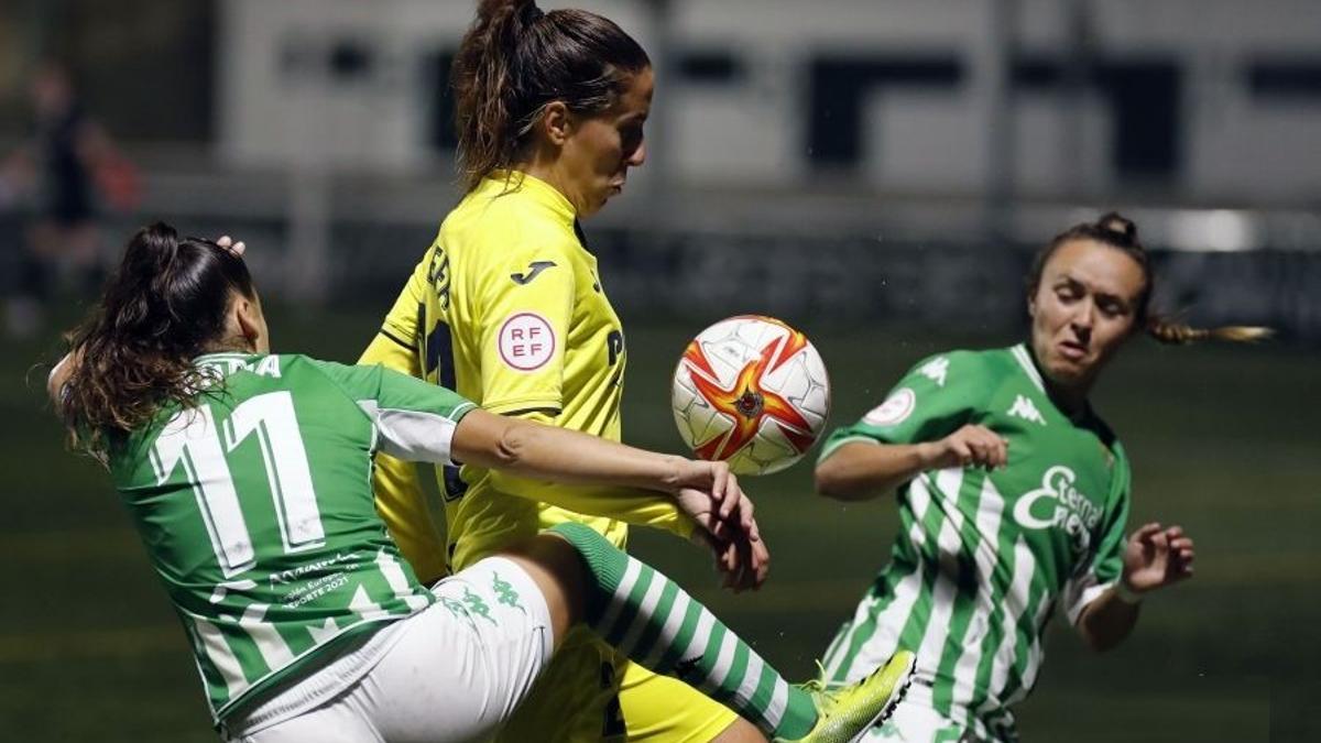 El Villarreal femenino logró la victoria en el campo del Betis la pasada campaña.