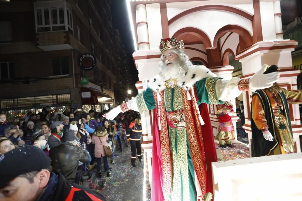 Cabalgata de Reyes 2019 en Gijón