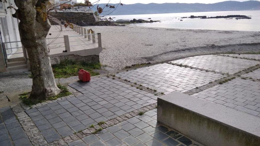 Estado actual de la playa de A Carabuxeira en Sanxenxo. | N.D.