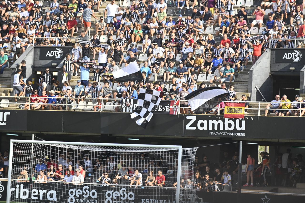 FC Cartagena - Real Zaragoza en imágenes