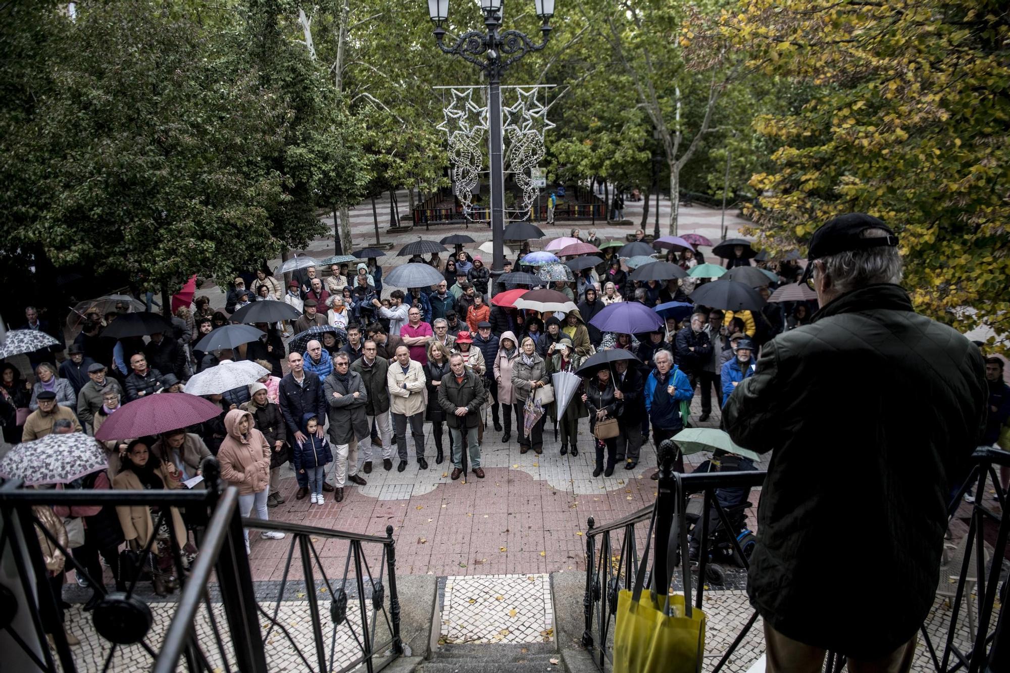 GALERÍA | Concentración en Cáceres por el tren Ruta de la Plata