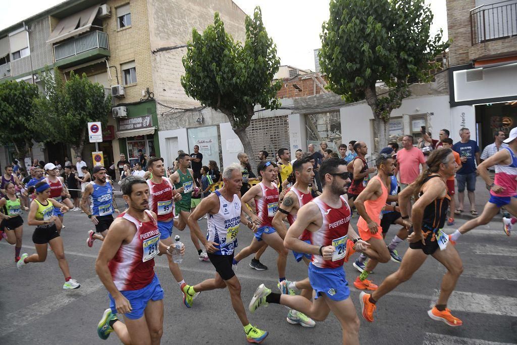 La Carrera Popular Zancada de Llano de Brujas, en imágenes