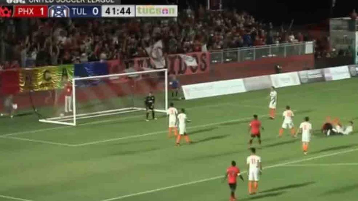 Jason Johnson marcó un golazo