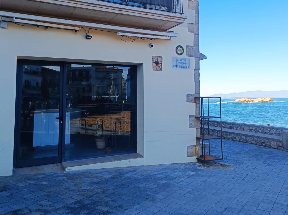 Edifici que conserva la bala de canó.