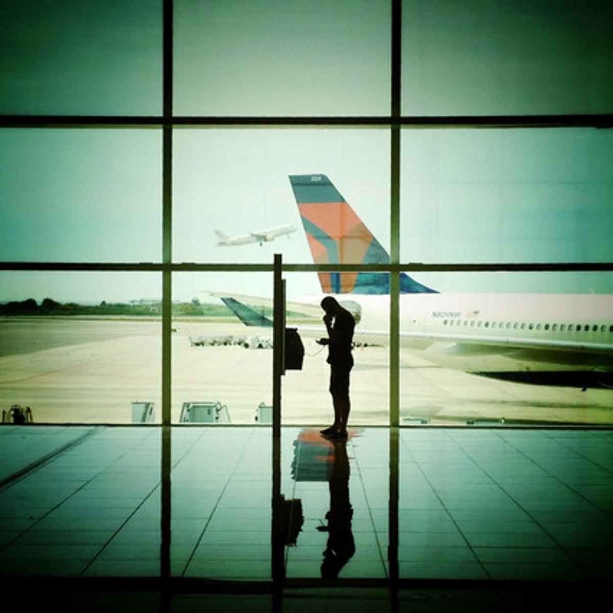 ’Last call’ a l’aeroport de Barcelona, de Gabriel Samper, que té compte a Instagram des de l’octubre del 2010 i té 114.000 seguidors.