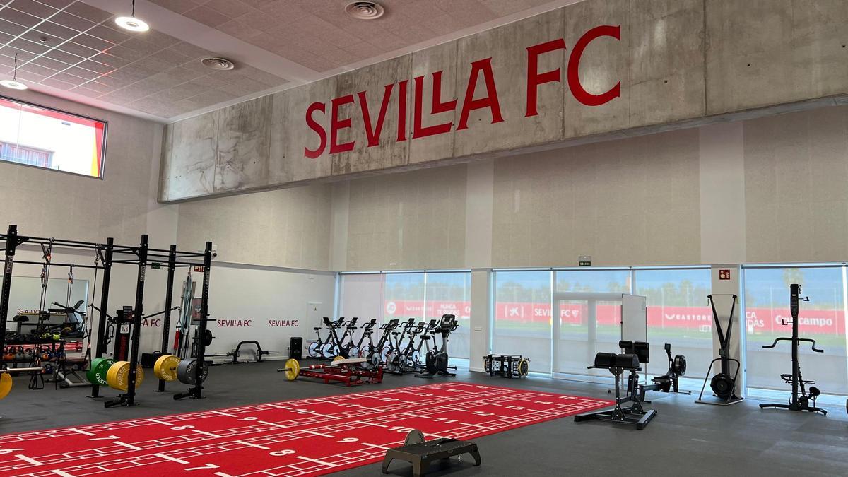 Nuevo gimnasio de la ciudad deportiva del Sevilla FC