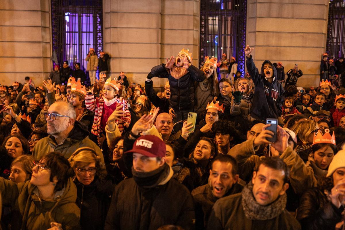 La cabalgata de reyes magos en Barcelona