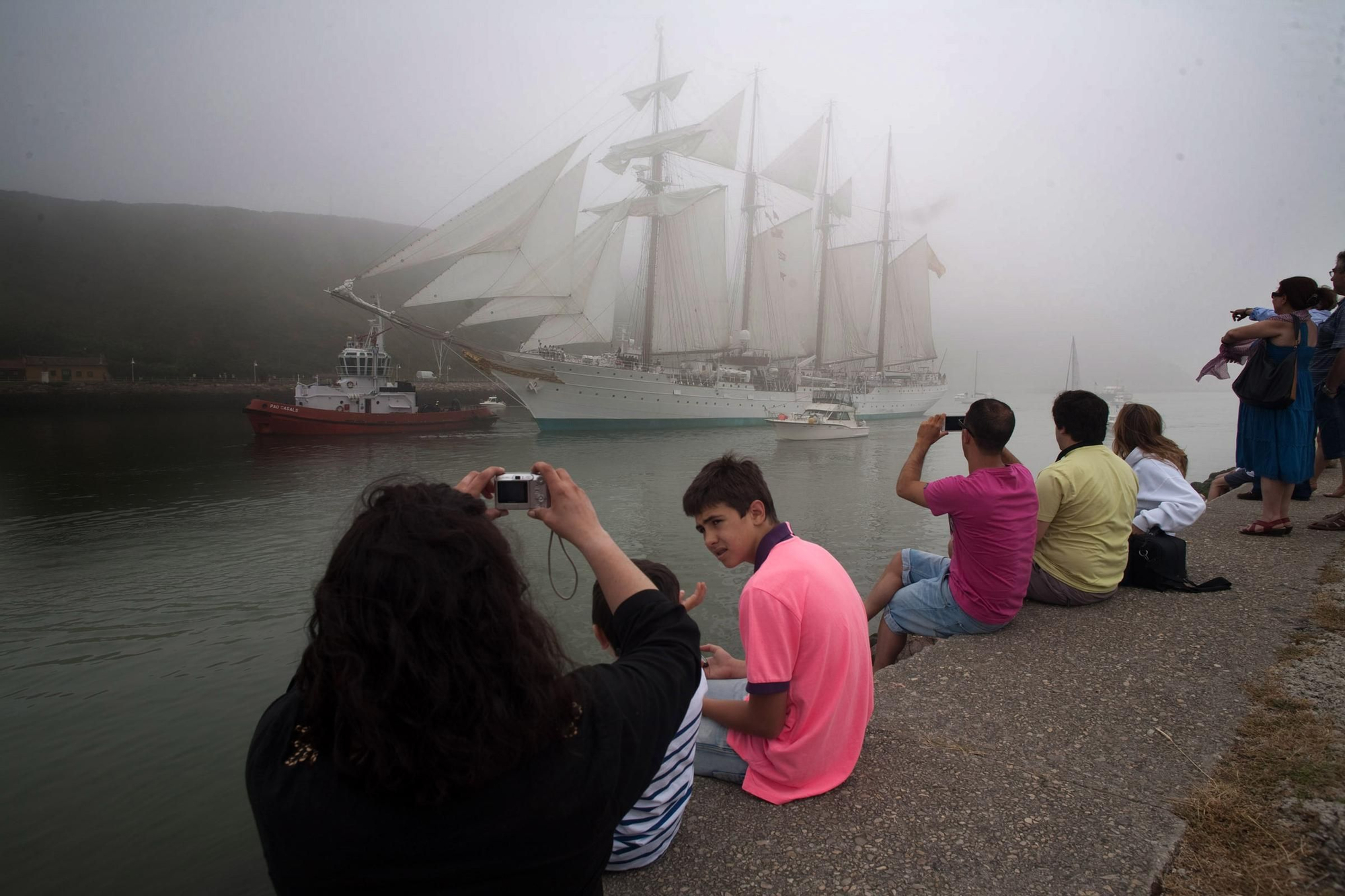 En imágenes: Así fue la última visita del Juan Sebastián Elcano a Asturias, en 2013 y a Avilés