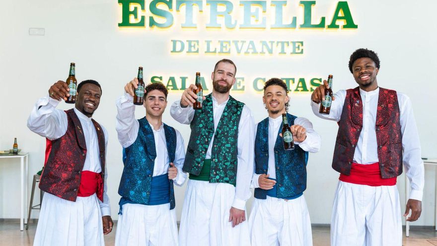 El UCAM Murcia brinda por un gran Bando de la Huerta