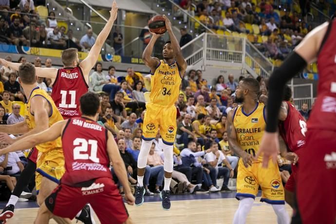 26.09.19. Las Palmas de Gran Canaria. Baloncesto ACB Liga Endesa temporada 2019/20. Herbalife Gran Canaria -  C. Zaragoza. Gran Canaria Arena . Foto Quique Curbelo  | 26/09/2019 | Fotógrafo: Quique Curbelo