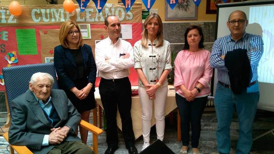 Celebración por partida doble en la residencia de Tineo