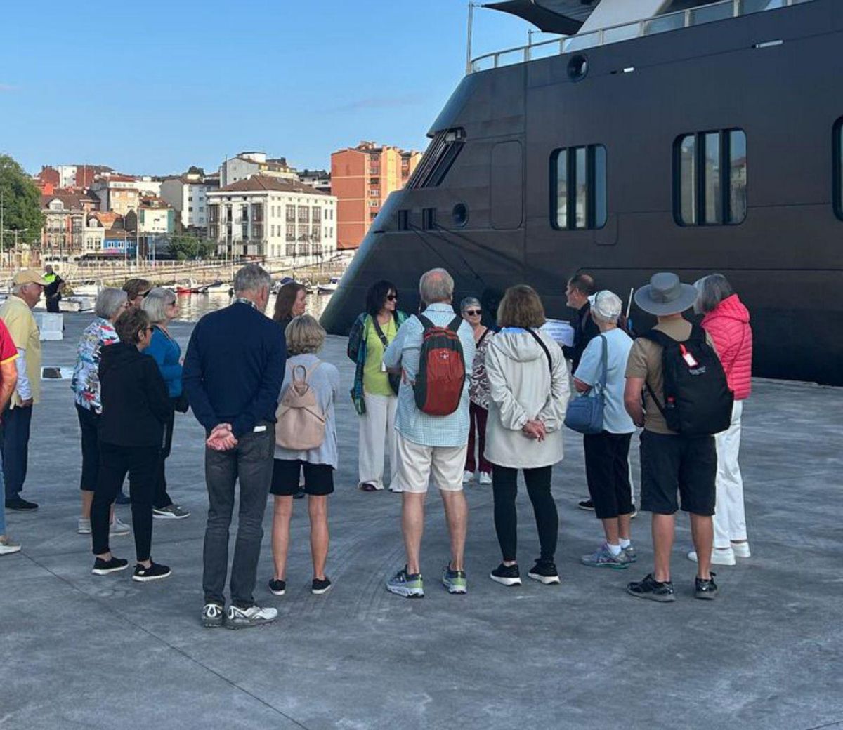 "No nos queremos ir sin probar la sidra", coinciden los turistas