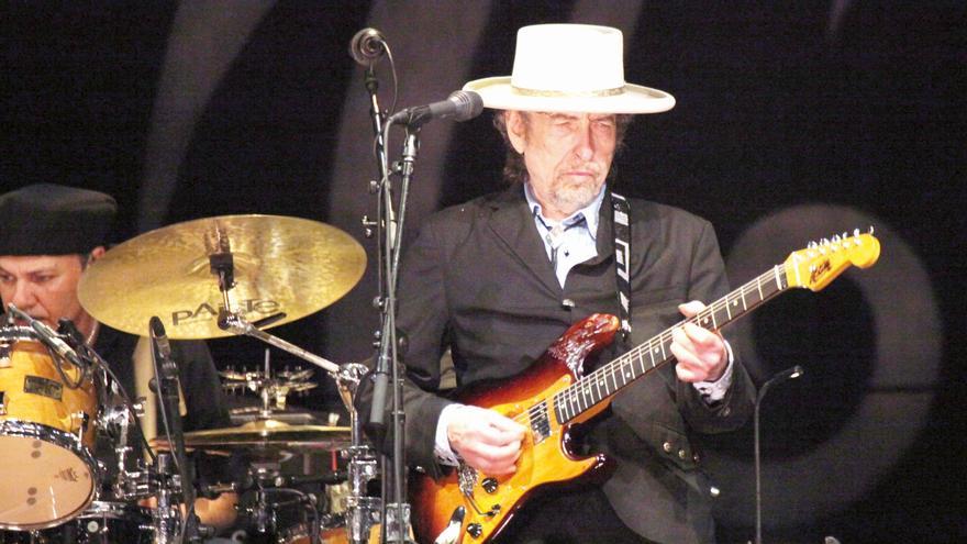 Avilés rinde homenaje a Bob Dylan por su 81.º cumpleaños